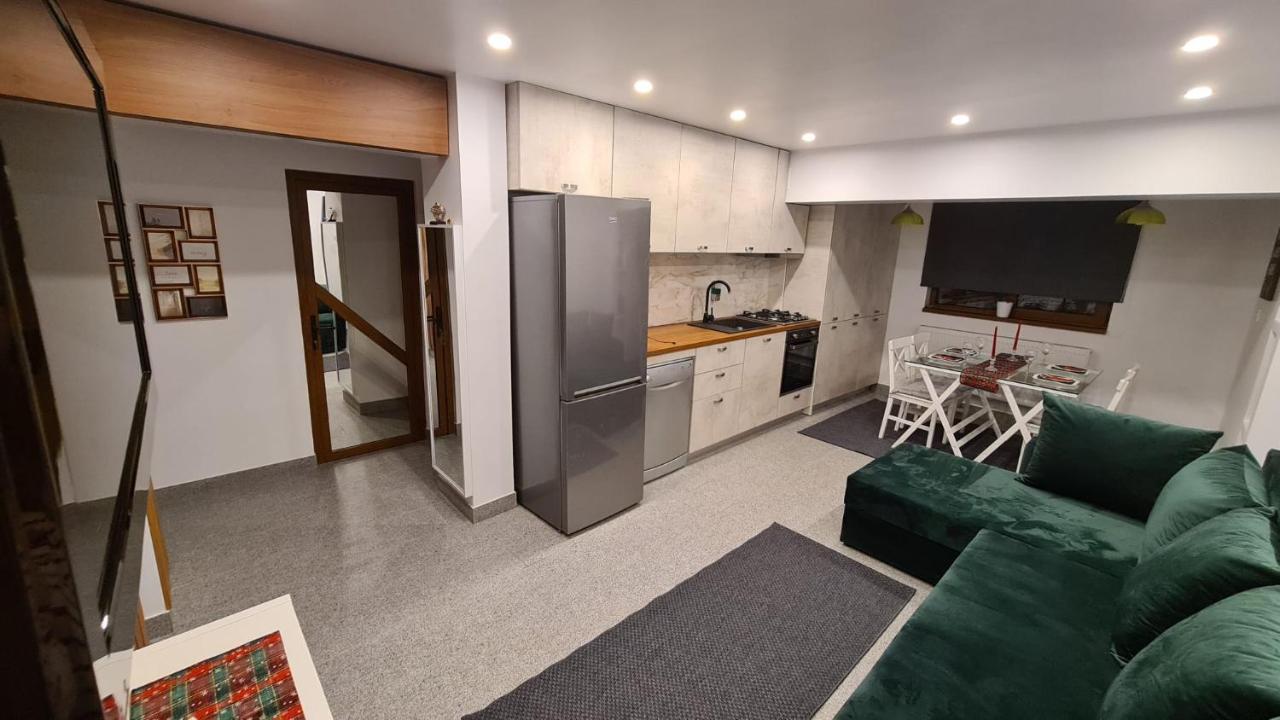 수체아바 La Fluturi Apartament 아파트 외부 사진